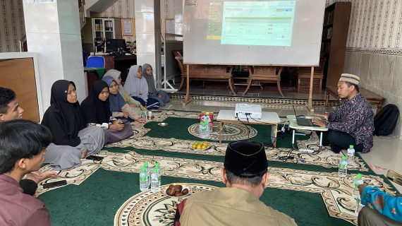Pelatihan dan Sosialisasi Aplikasi SIAQU di Pesantren Ihyaul Qur’an Malang